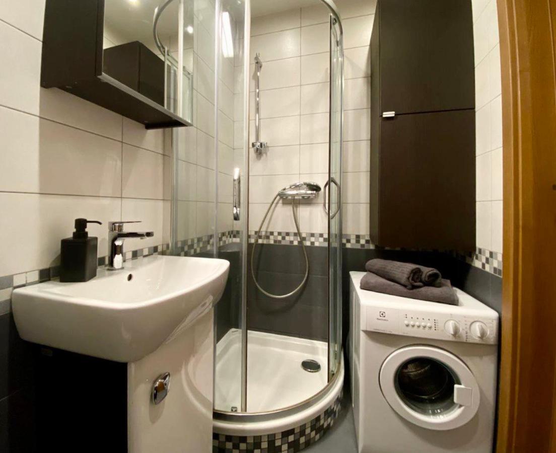 K22 Postepu 10 Aparts Butas Warsaw